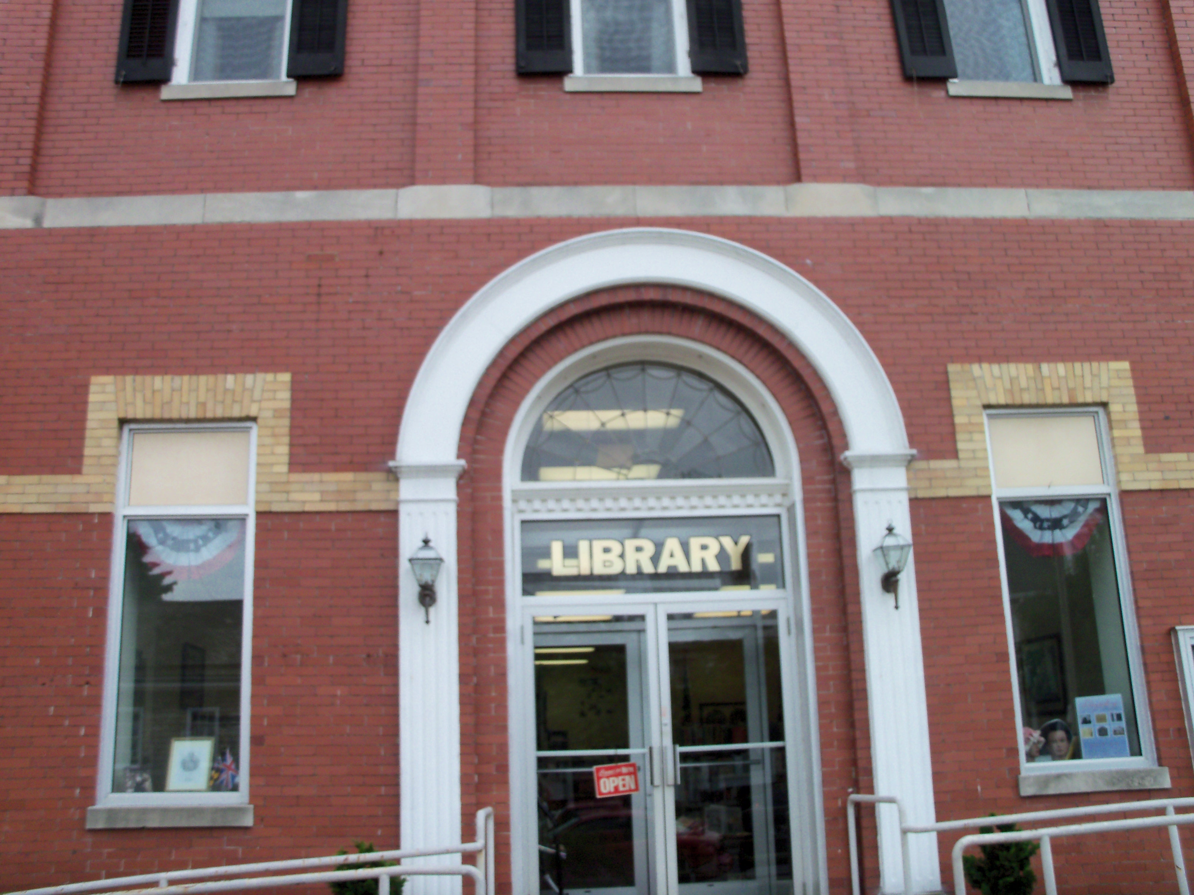 Picture of the Sharpsburg Library 