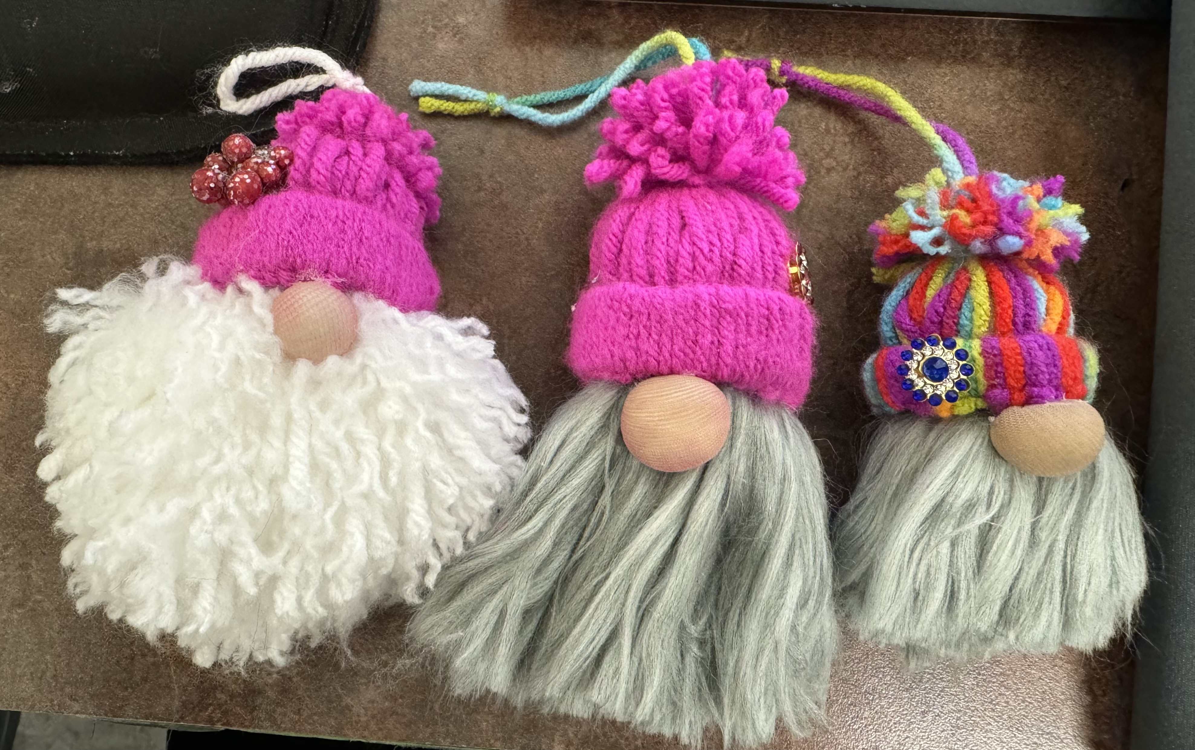 3 yarn gnomes