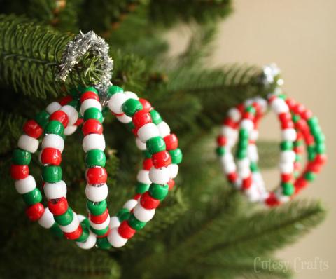 bead and pipe cleaner ornaments