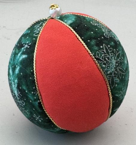 Quilted foam ornament