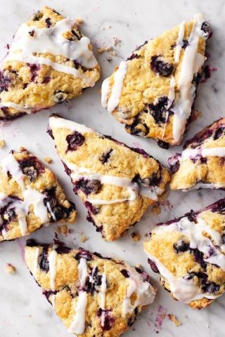 Blueberry scones with drizzeled icing