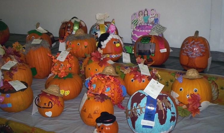 Decorate a Pumpkin!